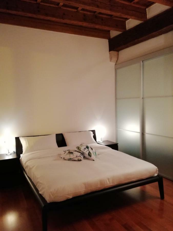 Note D'Arena & Sauna Apartment Verona Bagian luar foto