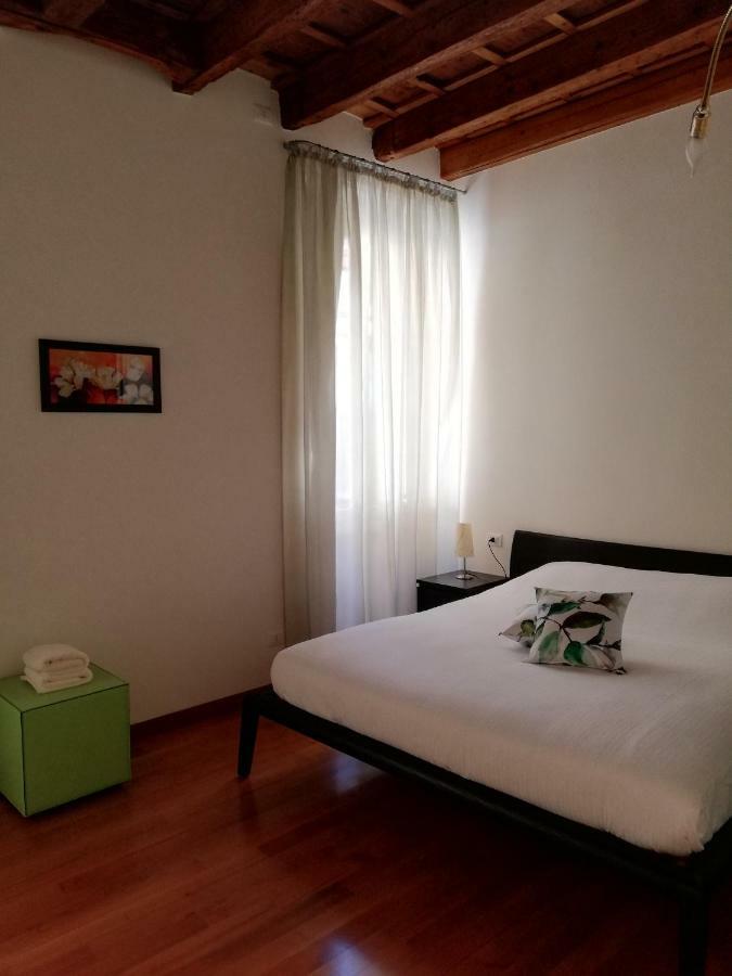 Note D'Arena & Sauna Apartment Verona Bagian luar foto